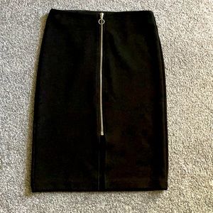 Ribbed pencil skirt